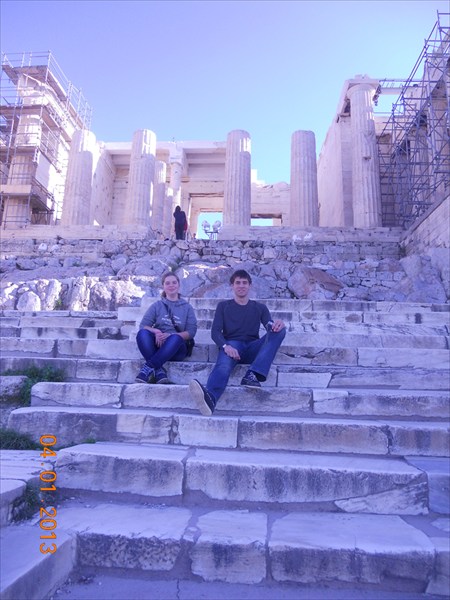 11. На ступенях Акрополя